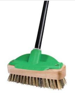 OATES HOUSEHOLD DECK SCRUB BRUSH & HANDLE 164794