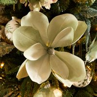 Grandiflora Clip On Velvet Magnolia Flower Green