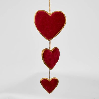 Velvet Heart Garland