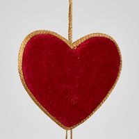 Velvet Heart Garland