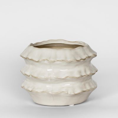 Frilly Planter White Medium