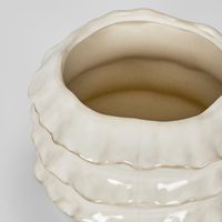 Frilly Planter White Medium