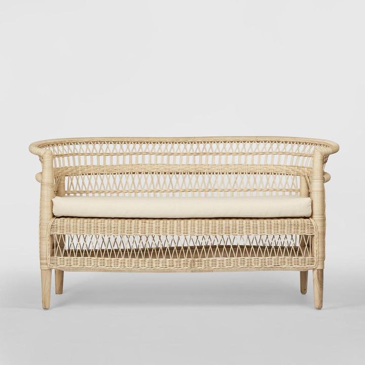 Livingstone Loveseat Natural/White cushion - Outdoor Under-Cover