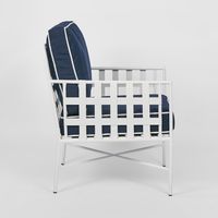 Sheffield Iron Lounge Chair White/Navy -Outdoor