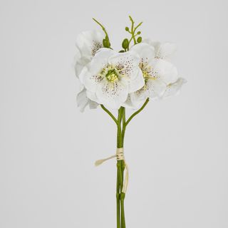 White Christmas Rose Bouquet 31cm