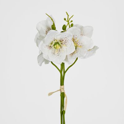 White Christmas Rose Bouquet 31cm