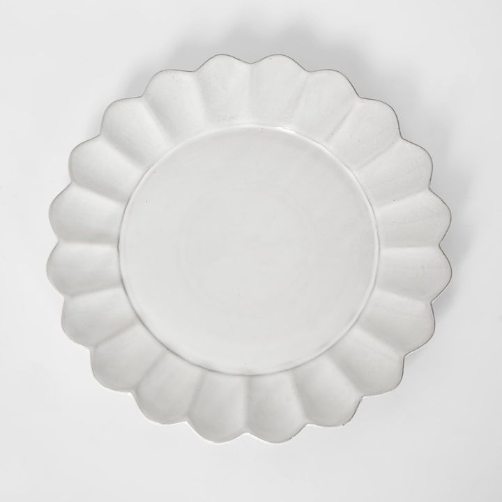 Scalloped Plate Large