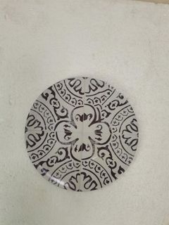 Granada Round Placemat