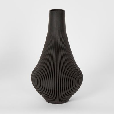 Verne 3D Vase LGE Black