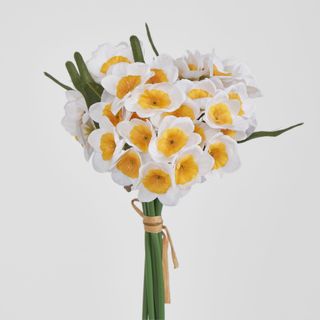 White Yellow Daffodil Bouquet x 6