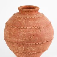 Chika Vase Terracotta Medium