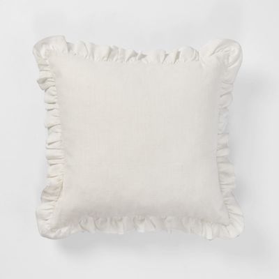 Cushion - Poppy 50x50cm White