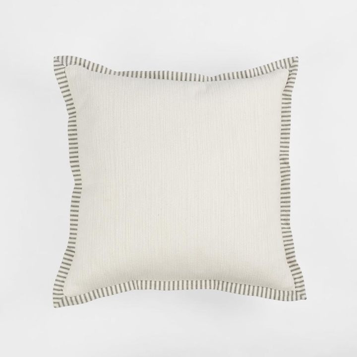 Cushion - Azalea 50x50cm White/Grey
