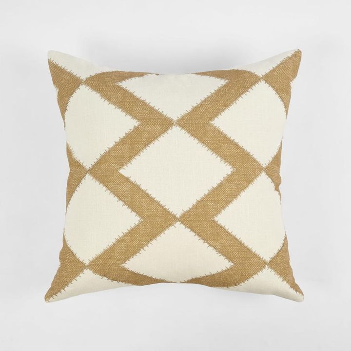 Cushion - Hayfield 50x50cm White/Mustard