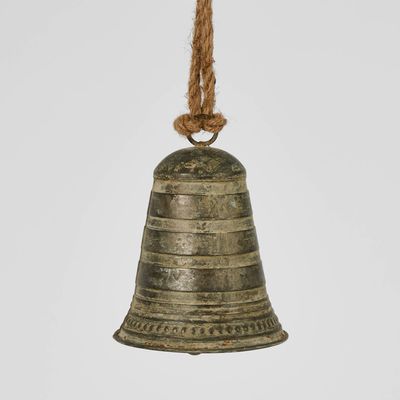 Hanging Bell Styne