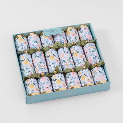 Blooming Floral Crackers