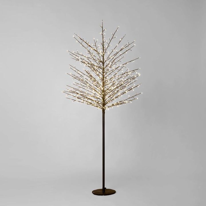 Standard Tree 180cm with 900 LED Black