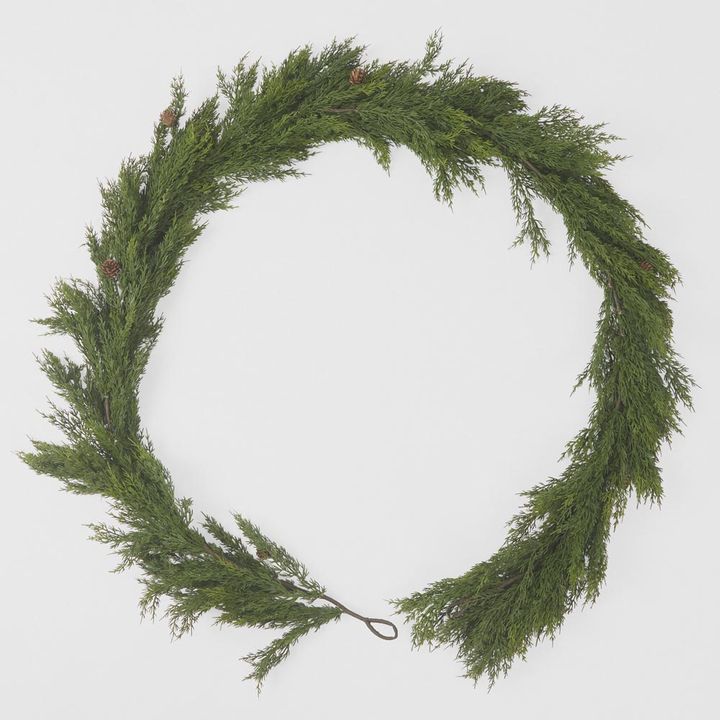 Pine Needle Garland 270cm