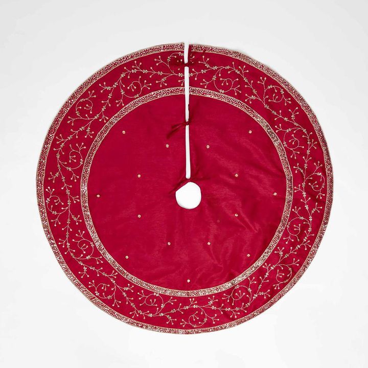 Silk Meander Tree Skirt Red