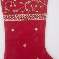 Silk Meander Stocking Red