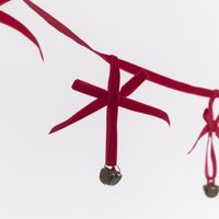 Velvet Ribbon and Bell Garland