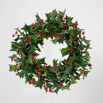 Hedgerow Holly Wreath