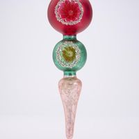 Vintage Finial Trio Decoration