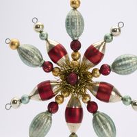 Vintage Bauble Star Decoration