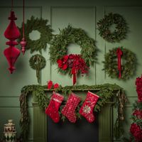 Mini Pine Wreath 25cm