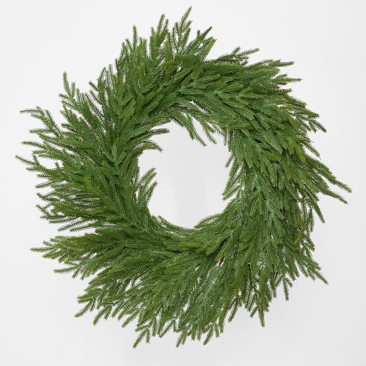 Cypress Wreath 71cm