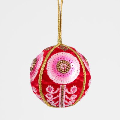 Velvet Scroll Bauble Red