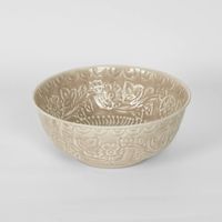 Enamel Bowl Embossed Taupe