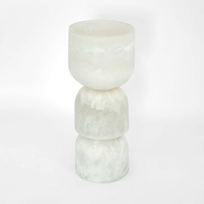 Halo Sculpture Swirl Resin White