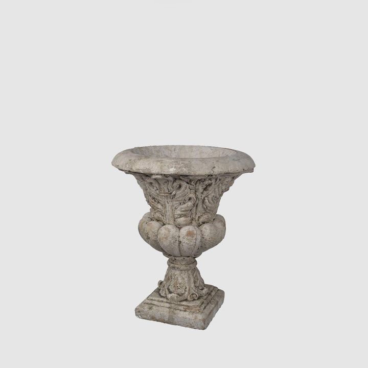 Danna Garden Urn