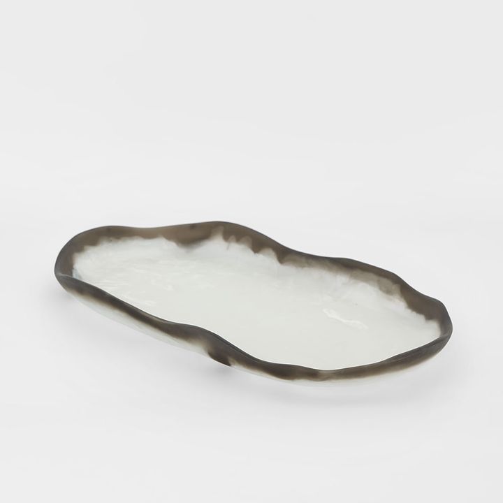 Halo Platter Swirl Resin B&W