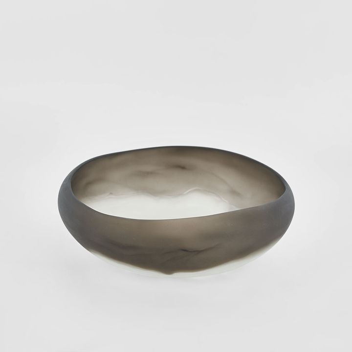 Halo Bowl Medium Swirl Resin B&W