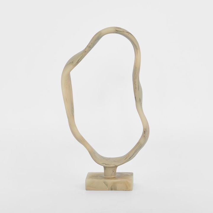 Orana Sculpture Resin