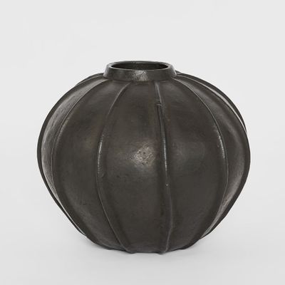 Agun Round Vase