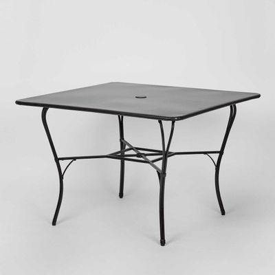 Davenport Iron Table 110x110cm -Outdoor