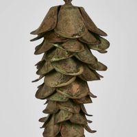 Hanging Pinecone SML