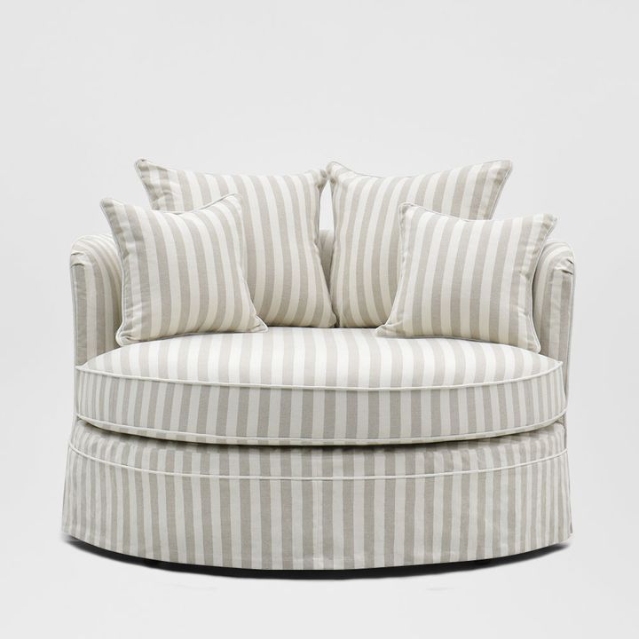 Noosa Hamptons Snuggle Chair Natural Stripe with White piping