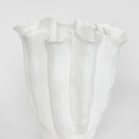 Axel Vase SML White