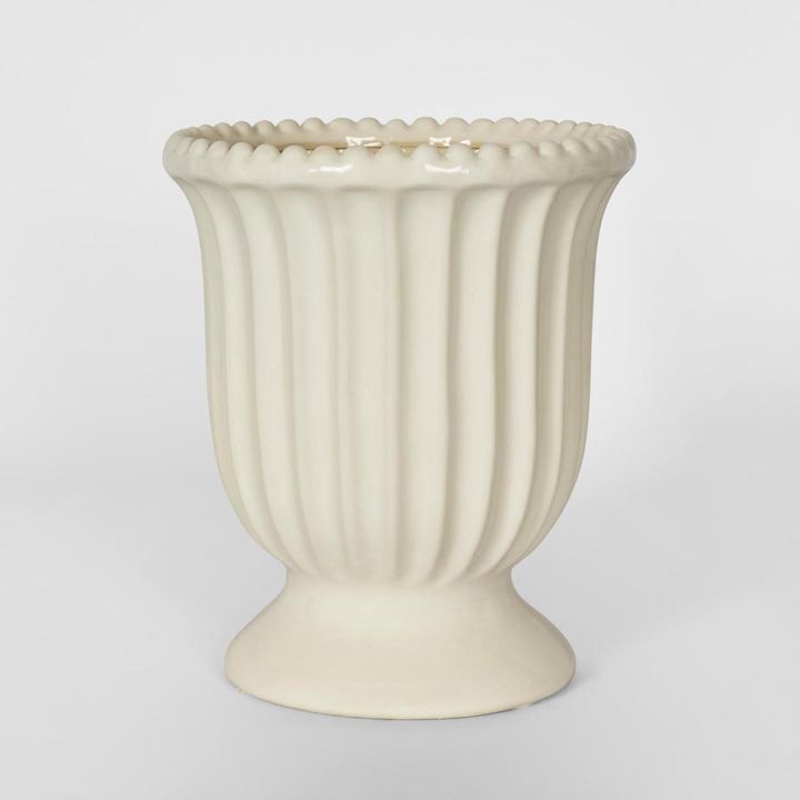 Lexi Urn White Short.