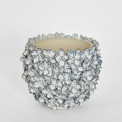 Bloom Vase Short
 Blue & White