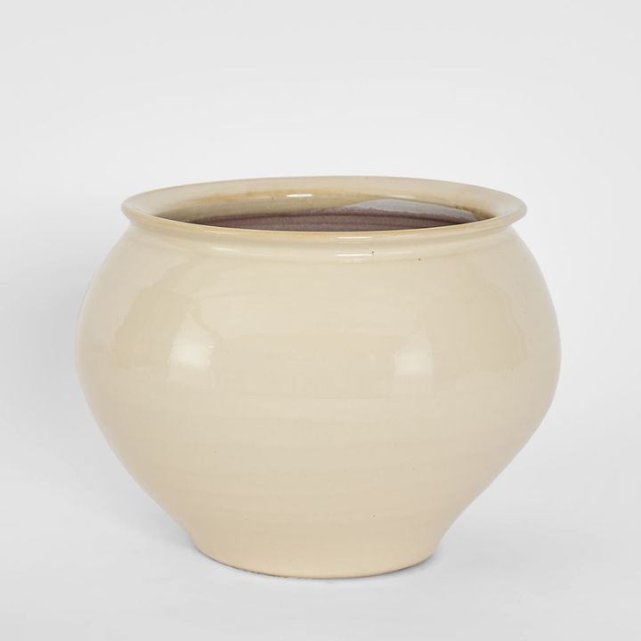 Petal Round Pot White