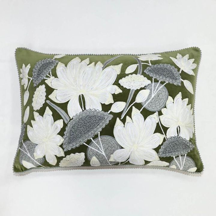 White Lotus Cushion 40x60cm Green