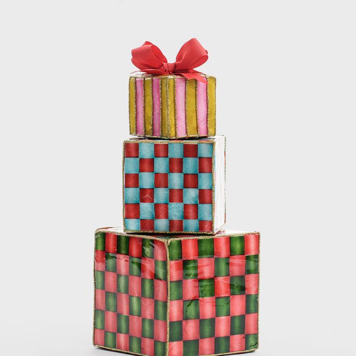 Checkers Stacked Gift Decoration