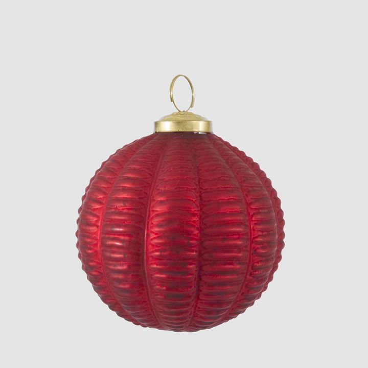 Scarlet Ridged Glass Bauble