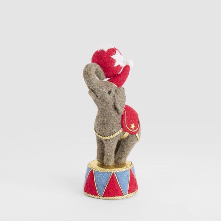 Carnival Cutie Elephant on Stand