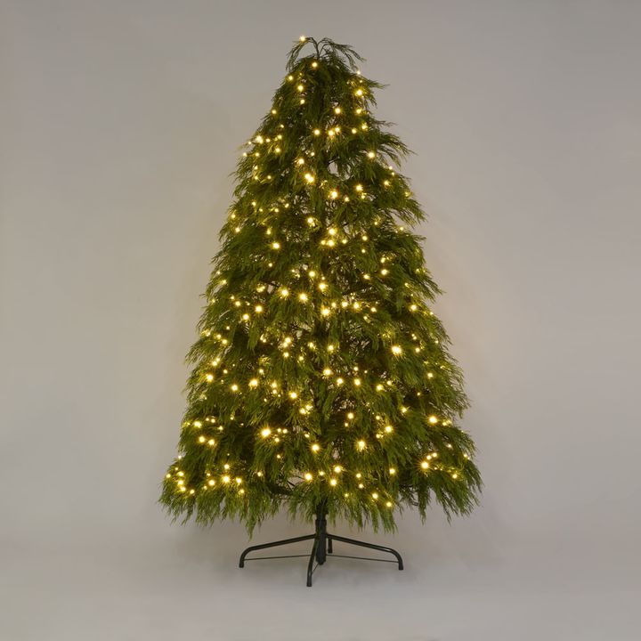 Australiana Light Up Tree 210cm with 756 LED with Foot Pedal